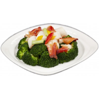 Fried Scallop & Oyster Plant Onflorescence w/Broccoli